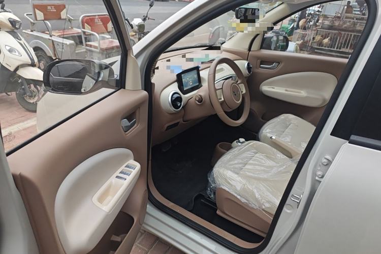Used Wuling Hongguang MINIEV 2025 Four-Door Version Advanced Edition Driver Seat