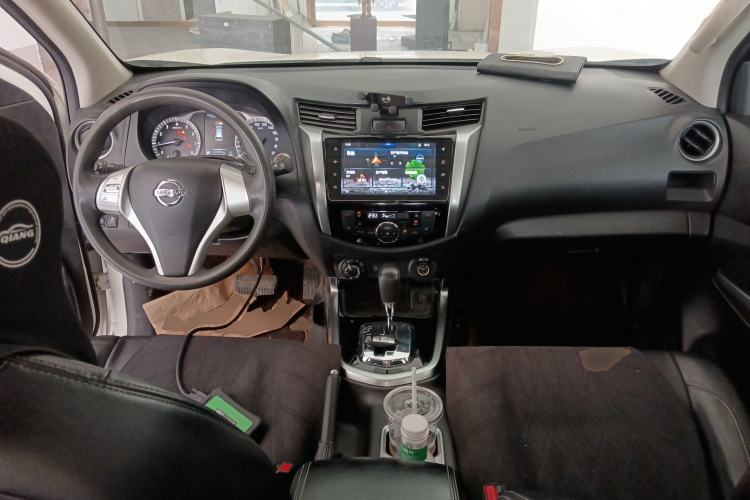 Used Nissan Terra 2020 2.5L XL Upper 4WD Automatic Four-Wheel Drive Luxury Edition Center Console