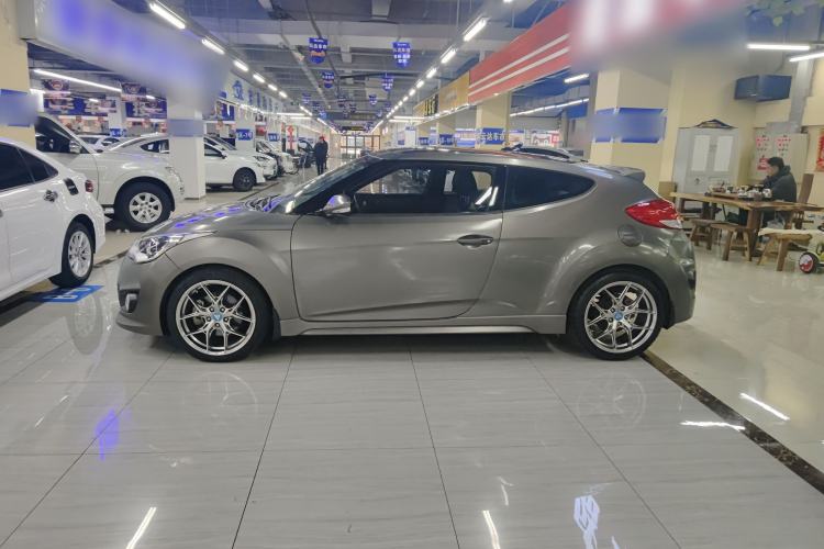 Used Hyundai Veloster 2015 1.6T Automatic Luxury Edition
