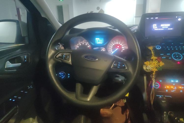 Used Ford Kuga 2017 EcoBoost 180 Two-Wheel-Drive Elite Trim Steering Wheel