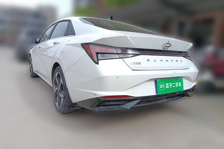 Used Hyundai Elantra 2021 1.5L CVT LUX Prestige Edition
