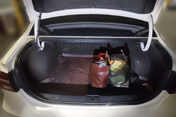 Used Roewe i6 2018 20T Automatic Internet ZhiZun Edition
