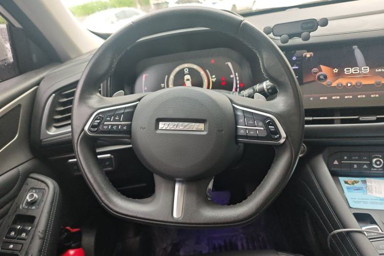 Used Haval F7 2020 1.5T Two-Wheel Drive i-Type Steering Wheel