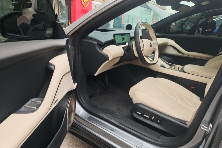 Used Nio ET5T 2025 75 kWh Touring