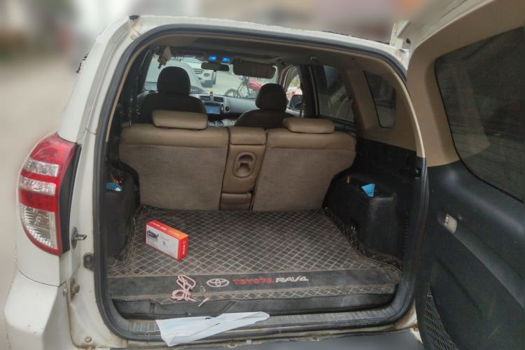 Used Toyota RAV4 2011 2.0L Automatic 4x4 Edition
