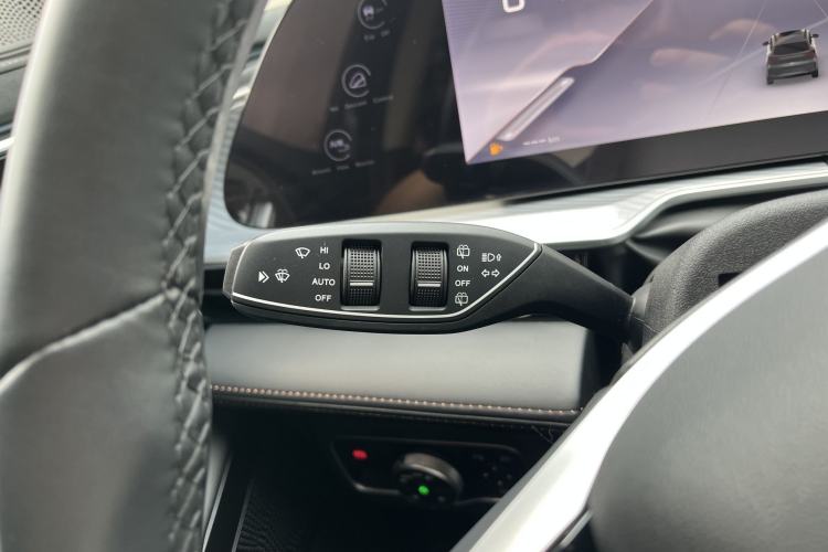 Used EXEED Lingyun 2024 300T Two-Wheel Drive Starlight Edition