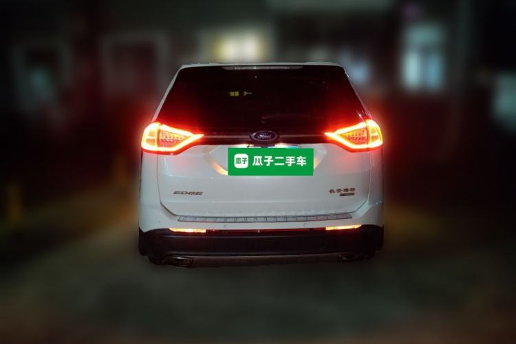 Used Ford Edge 2015 2.0T GTDi Two-Wheel-Drive High-Line Version