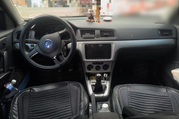 Used Volkswagen Lavida 2017 1.6L Manual Fashion Edition