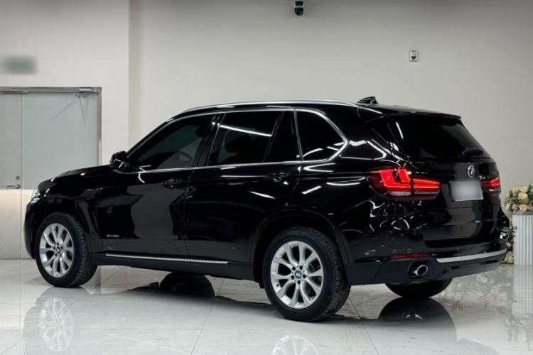 Used BMW X5 2018 xDrive28i Exterior 5