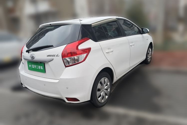 Used Toyota YARiS L Zhi Xuan 2015 1.5E Automatic Charm Edition