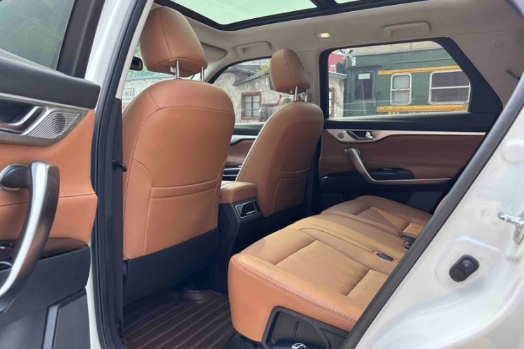 Used CHANGAN CS95 2021 2.0T Two-Wheel Drive Luxury Version