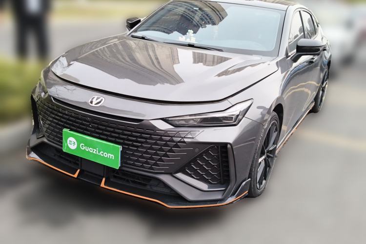 Used CHANGAN UNI-V 2022 2.0T Leading-Speed Edition