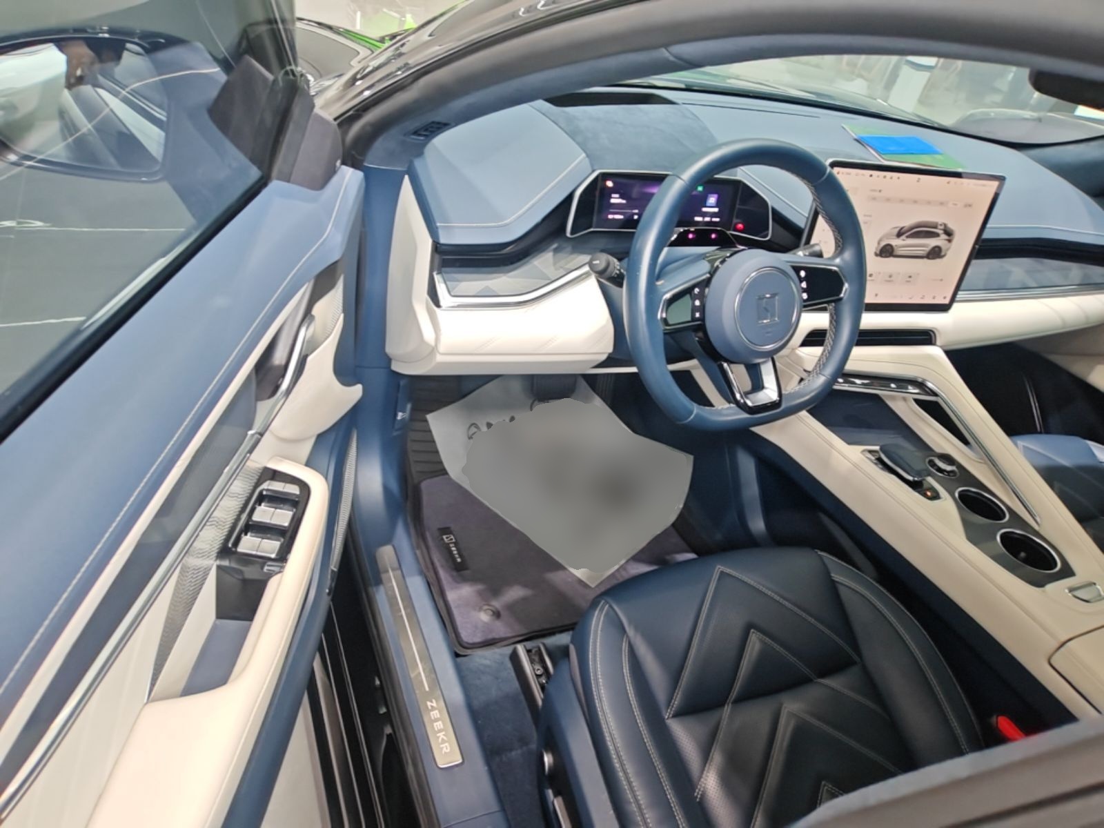 Zeekr 001 2023 YOU Edition 100 kWh — снимка 18