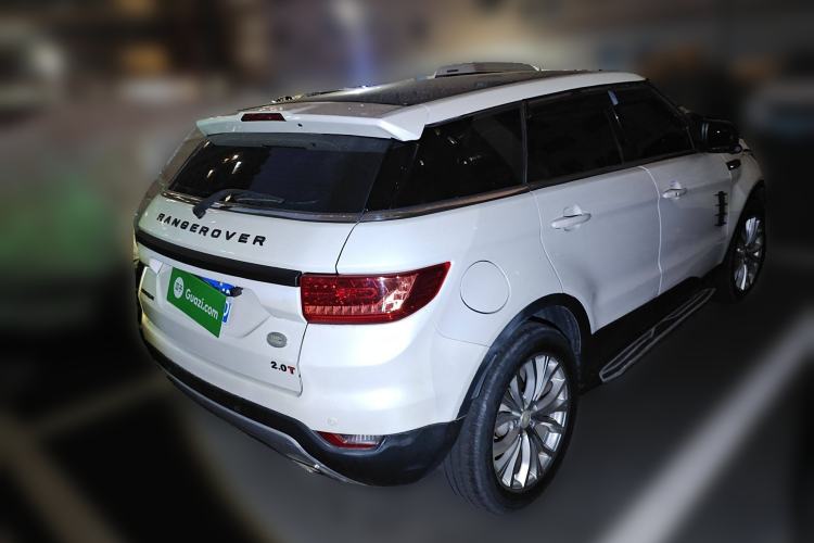 Used Land X7 2016 2.0T Panoramic Prestige Edition Rear Right 45 Deg