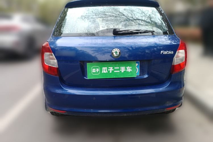 Used Skoda Fabia 2012 1.4L Manual Crystal Edition
