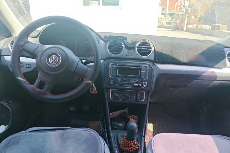 Used Volkswagen Jetta 2015 1.6L Manual Comfort Model