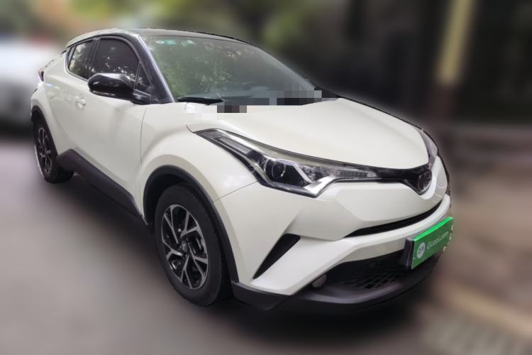 Used Toyota C-HR 2018 2.0L Leading with Sunroof China VI Standard

