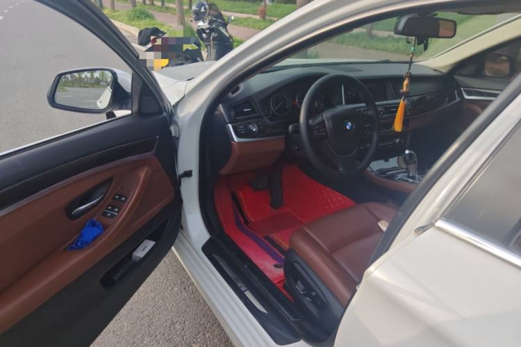 Used BMW 5 Series 2014 528Li Leading Model Driver Seat