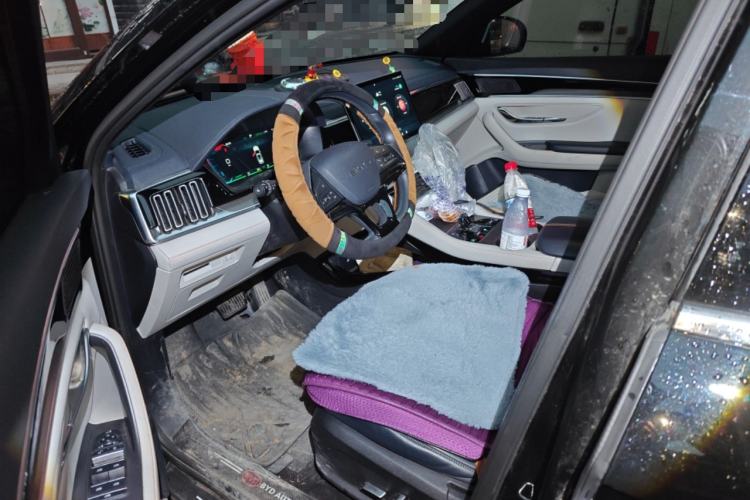 Used BYD Song PLUS New Energy 2024 HONOR Edition DM-i 71km Luxury Model Driver Seat