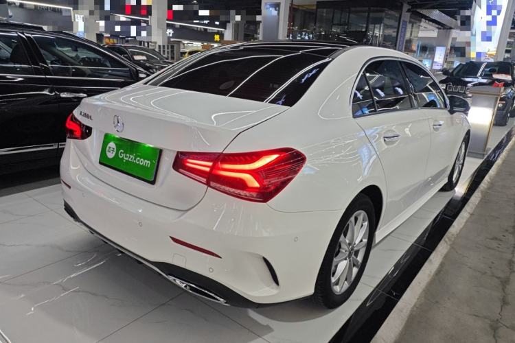 Used Mercedes-Benz A-Class 2021 A 200 L Sport Sedan Fashion Model