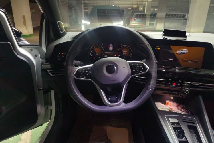 Used Volkswagen Golf 2021 280TSI DSG R-Line Steering Wheel