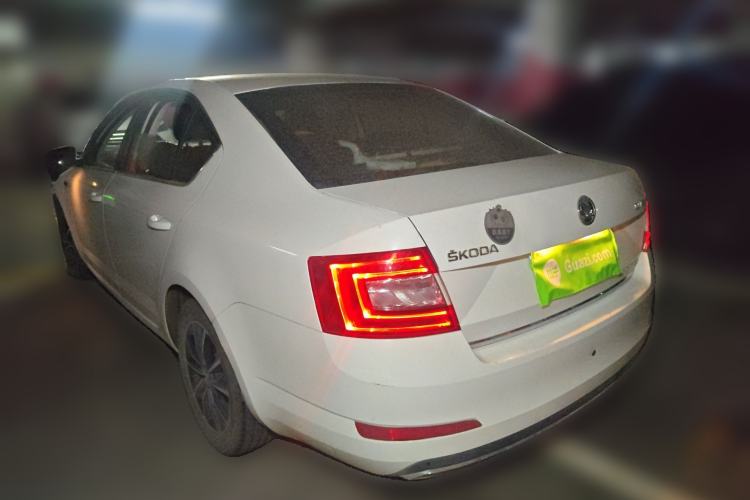 Used Skoda Octavia 2017 1.6L Automatic Smart Drive Edition