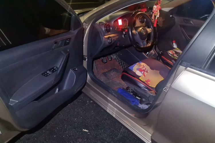 Used Volkswagen Jetta 2017 1.4L Manual Fashion Edition
