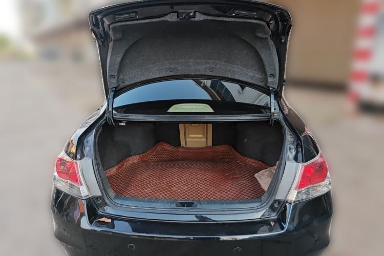Used Honda Accord 2011 2.4L EX Trunk
