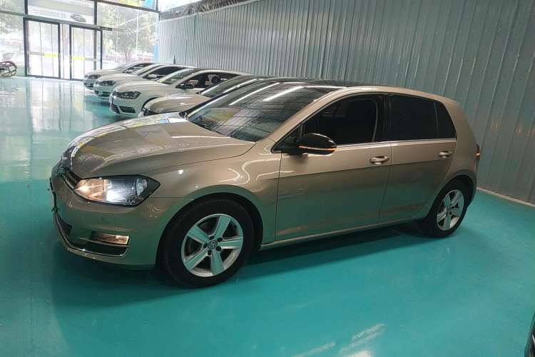 Used Volkswagen Golf 2017 230TSI Automatic Comfort Edition – Celebrating Milestone of One Million Units