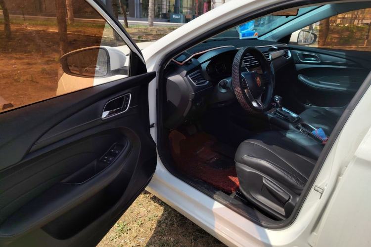 Used Roewe i5 2020 1.5L Automatic 4G Connected Linghao Edition
