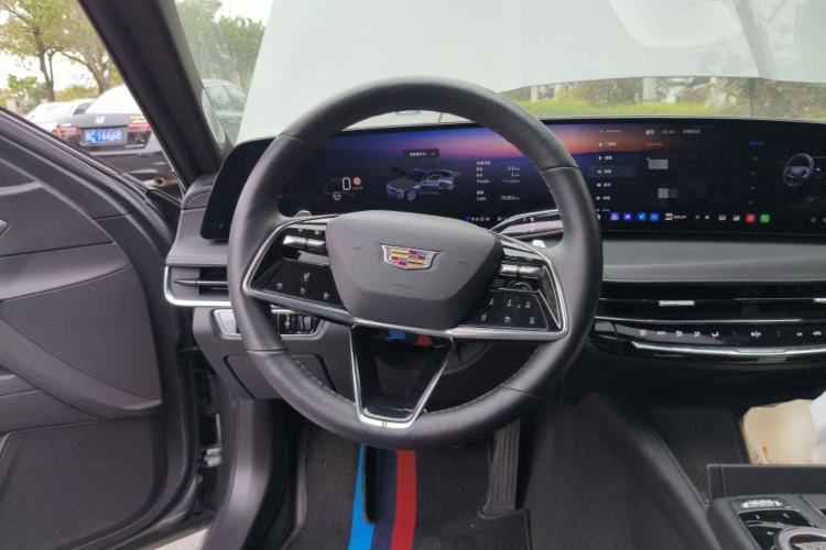 Used Cadillac CT6 2023 28T Luxury Version