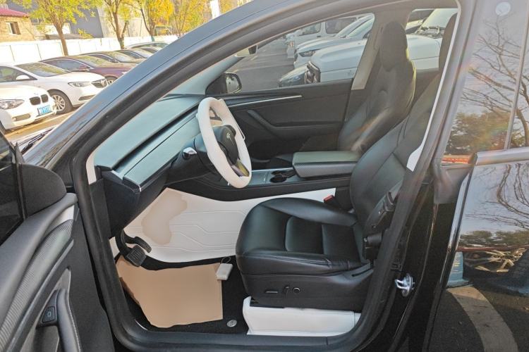 Used Tesla Model Y 2021 Standard Range Rear-Wheel Drive Version