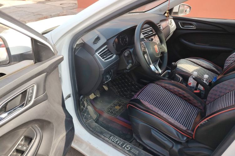 Used Roewe i5 2019 1.5L Manual 4G Connect Leehao Flagship Edition