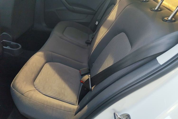 Used Volkswagen Santana 2019 1.5L Manual Fashion Edition China VI Standard
