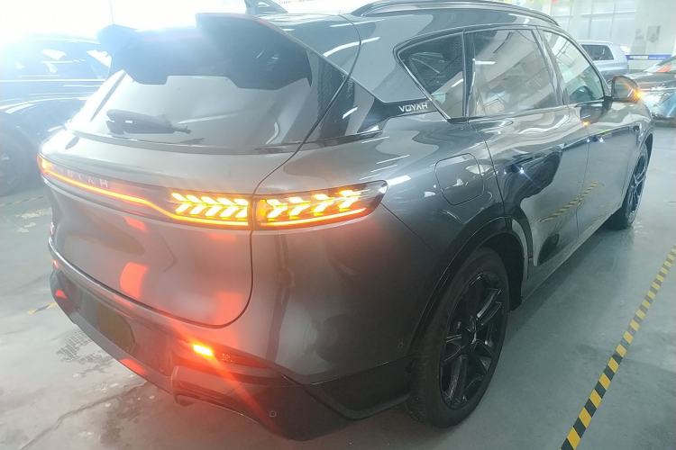 Used VOYAH FREE 2025 318 259 km All-Wheel-Drive Exploration Edition