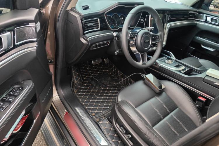 Used Zotye T800 2018 2.0T Automatic Prestige Smart Connectivity 7-Seater