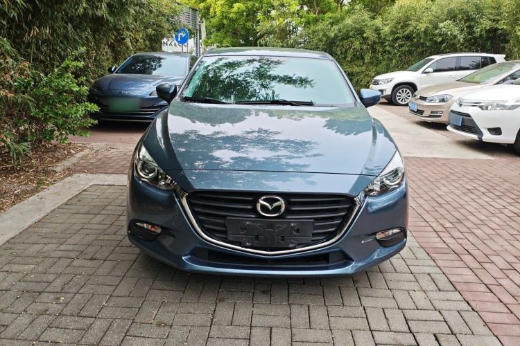 Used Mazda 3 Axela 2017 Sedan 1.5L Automatic Comfort Model Emission Standard China V