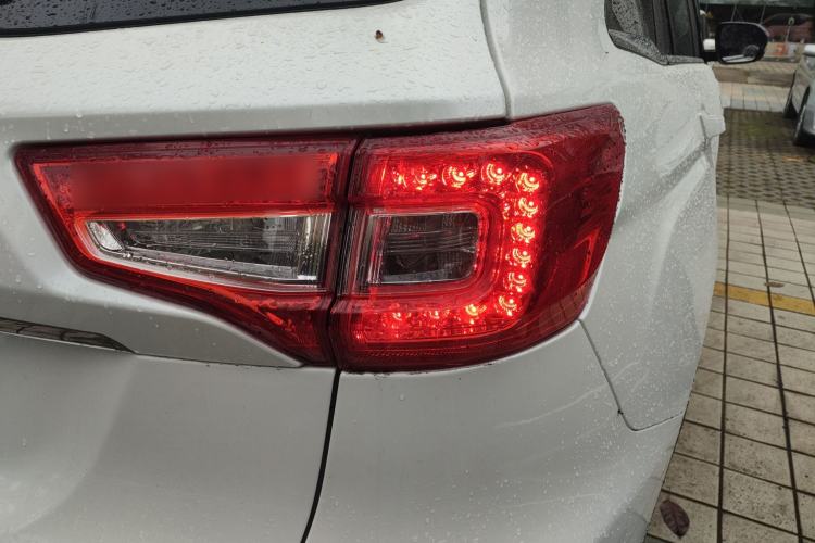 Used Changan CS75 2016 1.8T Automatic Elite Model China V Standard