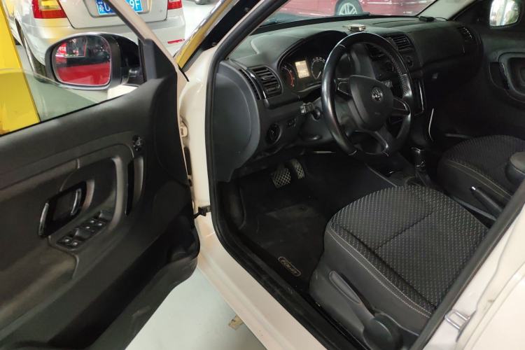 Used Skoda Fabia 2014 1.6L Automatic Sport Edition