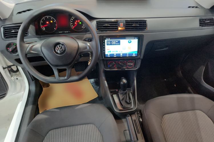 Used Volkswagen Santana 2021 1.5L Automatic Fashion Edition Center Console