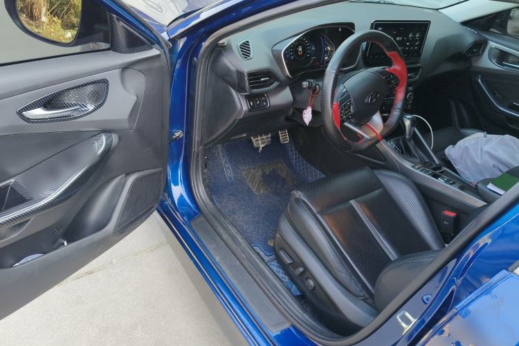 Used Hyundai Lafesta 2019 280TGDi Smart Speed Version China VI Standard Driver Seat