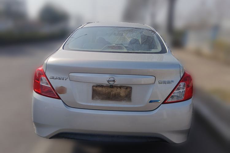 Used Nissan Sunny 2015 1.5XE Manual Comfort Edition

