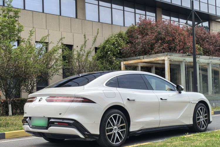 Used Denza Z9 2024 1100 km Four-Wheel Drive Max Version