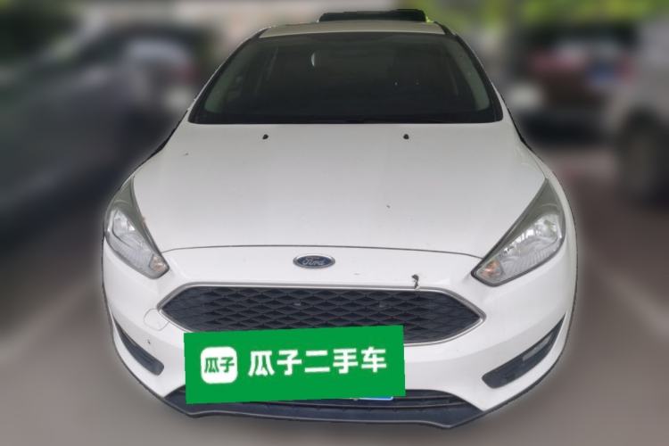Used Ford Focus 2018 Hatchback Classic 1.6L Automatic Trendy SmartDrive Edition
