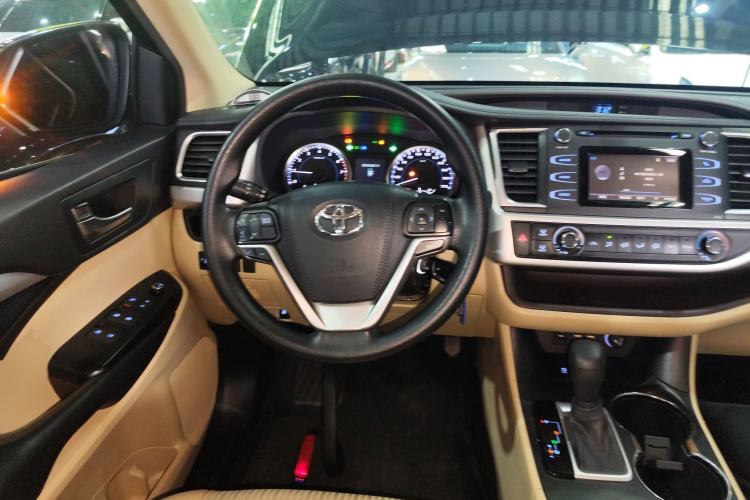 Used Toyota Highlander 2021 2.0T Two-Wheel Drive Elite Edition 5 Seats
