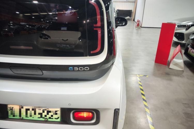 Used Baojun E300 2020 Star Travel Edition