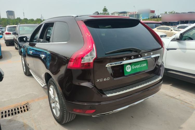 Used Volvo XC60 2017 T5 Smart Upgrade Edition Rear Left 45 Deg