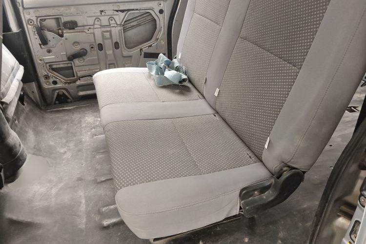 Used BAIC Weiwang 306 2011 1.3L base model 7 seats
