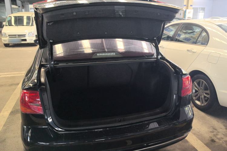 Used Volkswagen Bora 2018 1.5L Automatic Comfort Model Trunk