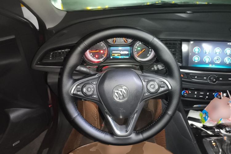 Used Buick Regal 2019 20T Elite Version China V Standard Steering Wheel